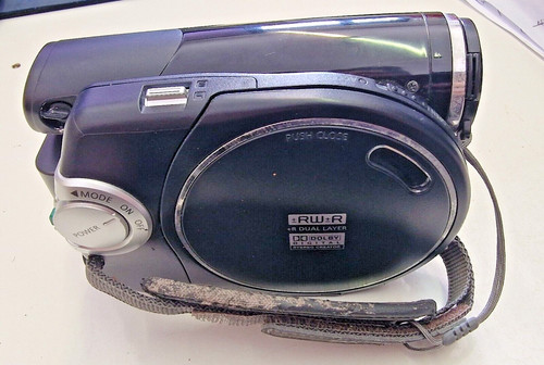 Videocamera samsung dc171wb - videocamera, vp-dc171wb