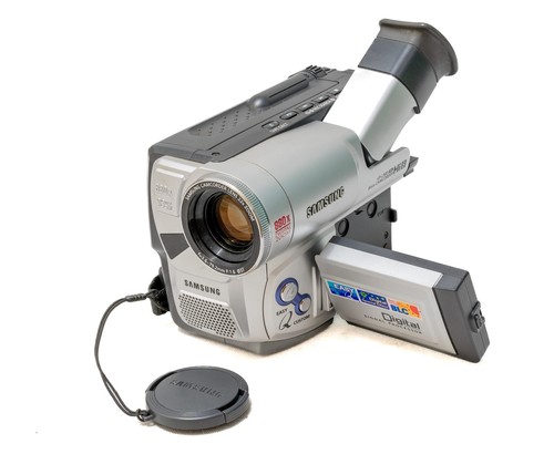 Videocamera analogica cassette